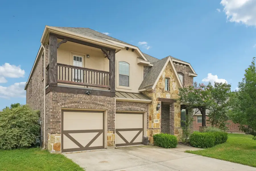 2200 Benjamin Creek Drive, Little Elm, TX 75068 - Image #2