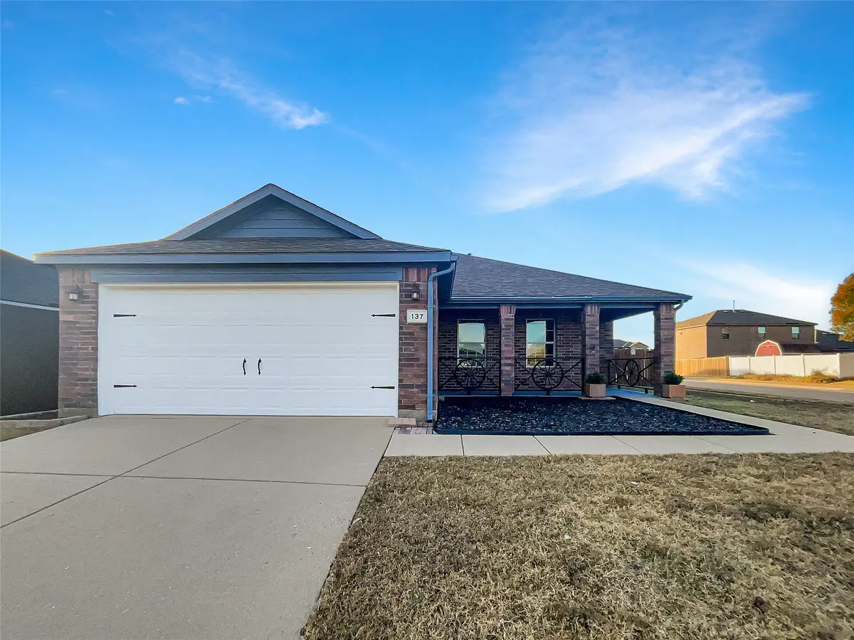 137 Meadow Ridge Drive, Anna, TX 75409 - Image #1