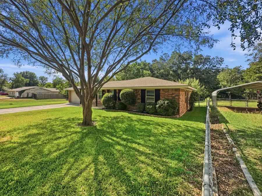 405 S Bouldin Street, Hamilton, TX 76531 - Image #2