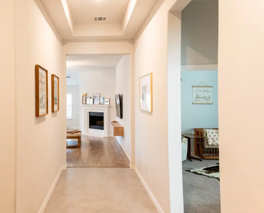 416 Windy Knoll Road, Fort Worth, TX 76028 - Image #2