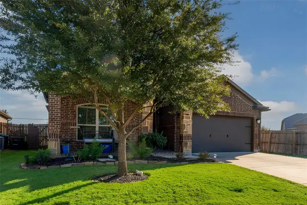 452 Delgany Trail, Fort Worth, TX 76052
