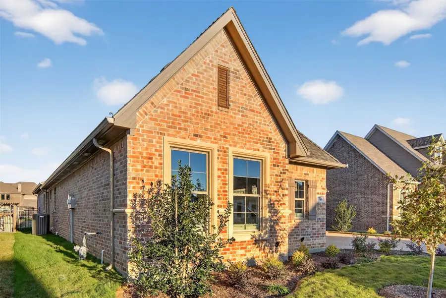 2716 River Path Court, Burleson, TX 76028 - Image #3