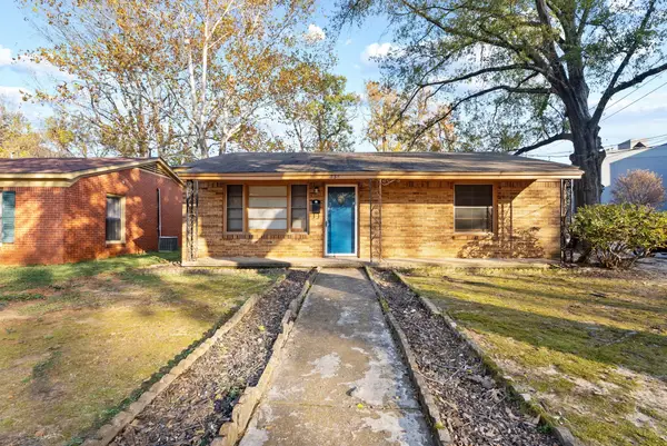 736 Crestway Drive, Tyler, TX 75701