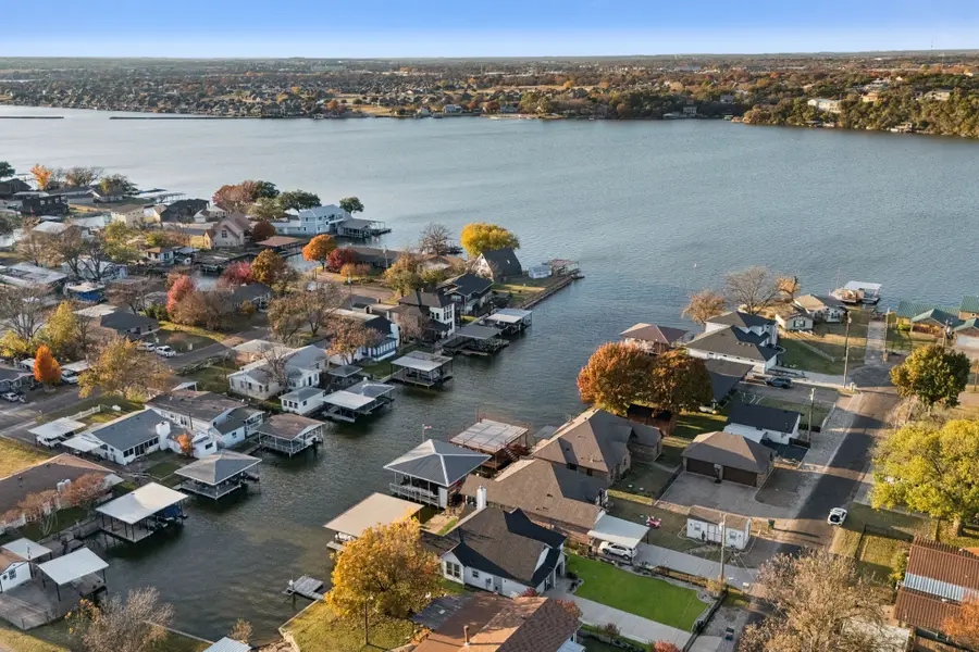 3404 Zanzibar Court, Granbury, TX 76048 - Image #3