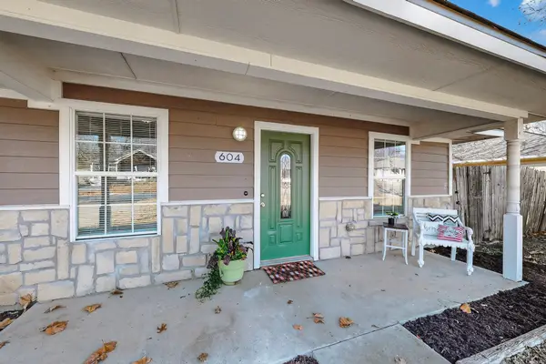 604 S Maxey Street, Sherman, TX 75090