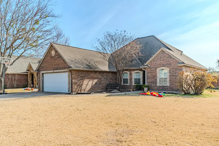 1008 Elk Ridge Drive, Stephenville, TX 76401 - Image #3