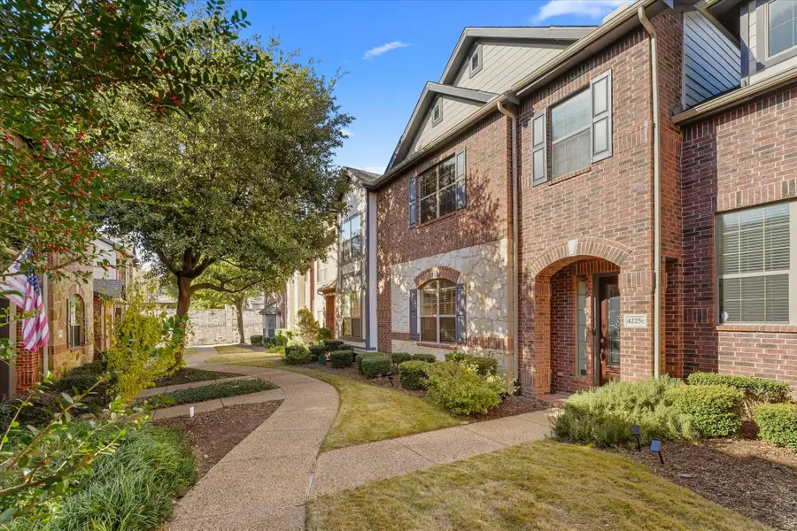 4225 Swan Forest Drive #C, Carrollton, TX 75010 - Image #2