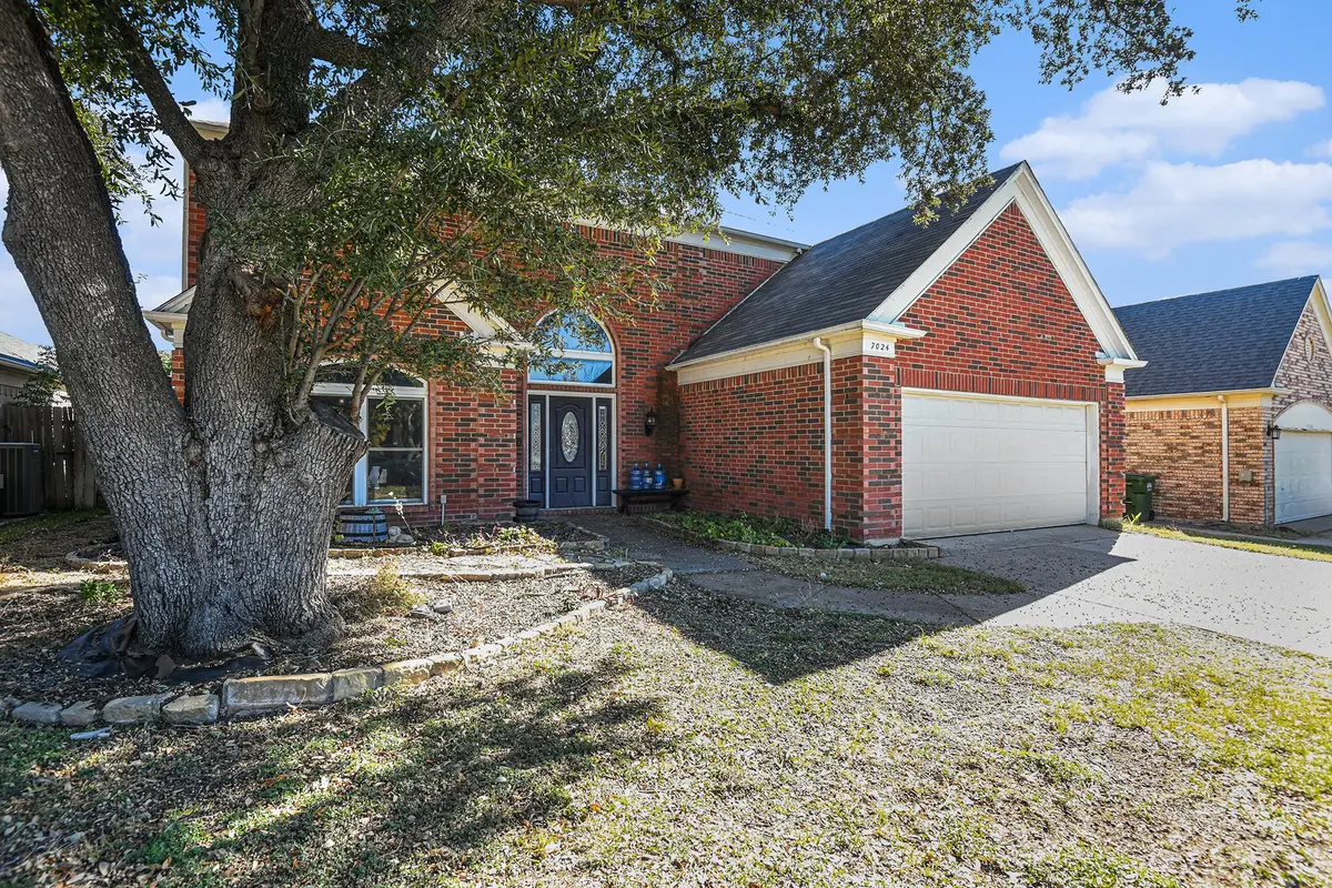 7024 Lyndale Drive, Watauga, TX 76148 - Image #1