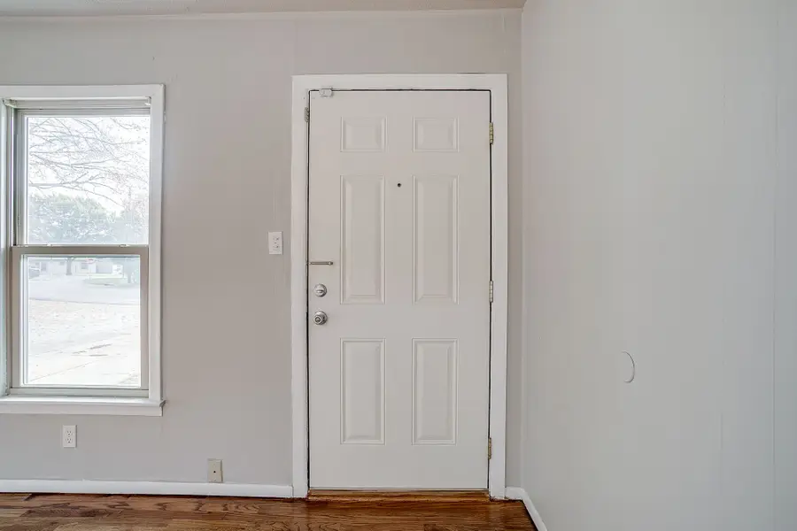 47 Donald Court, Hurst, TX 76053 - Image #3