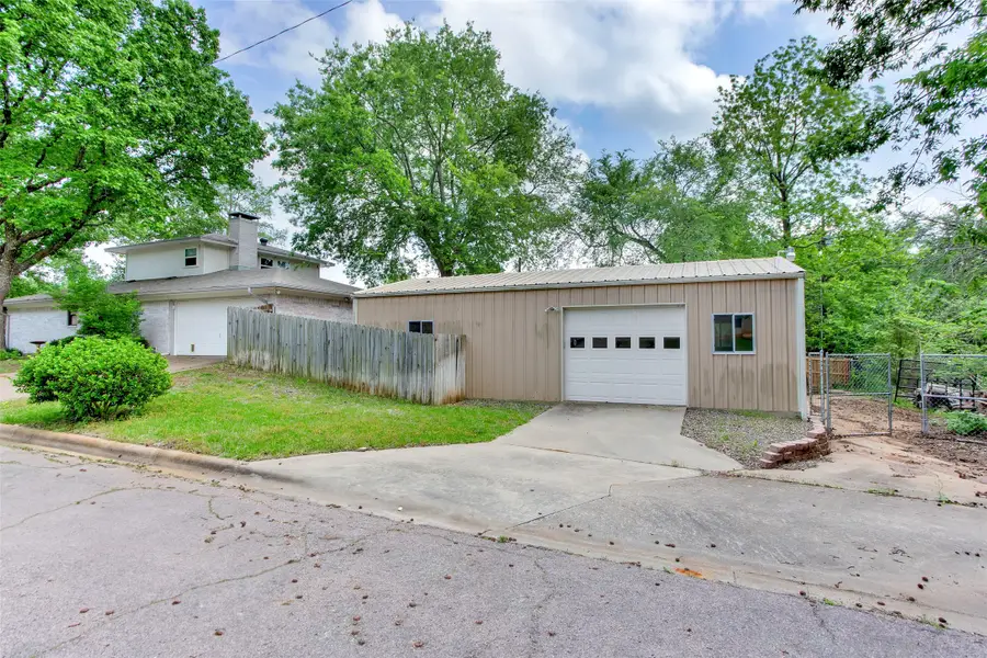 2601 Arapaho Circle, Denison, TX 75020 - Image #3