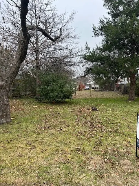 813 Prairie Avenue, Cleburne, TX 76033 - Image #3