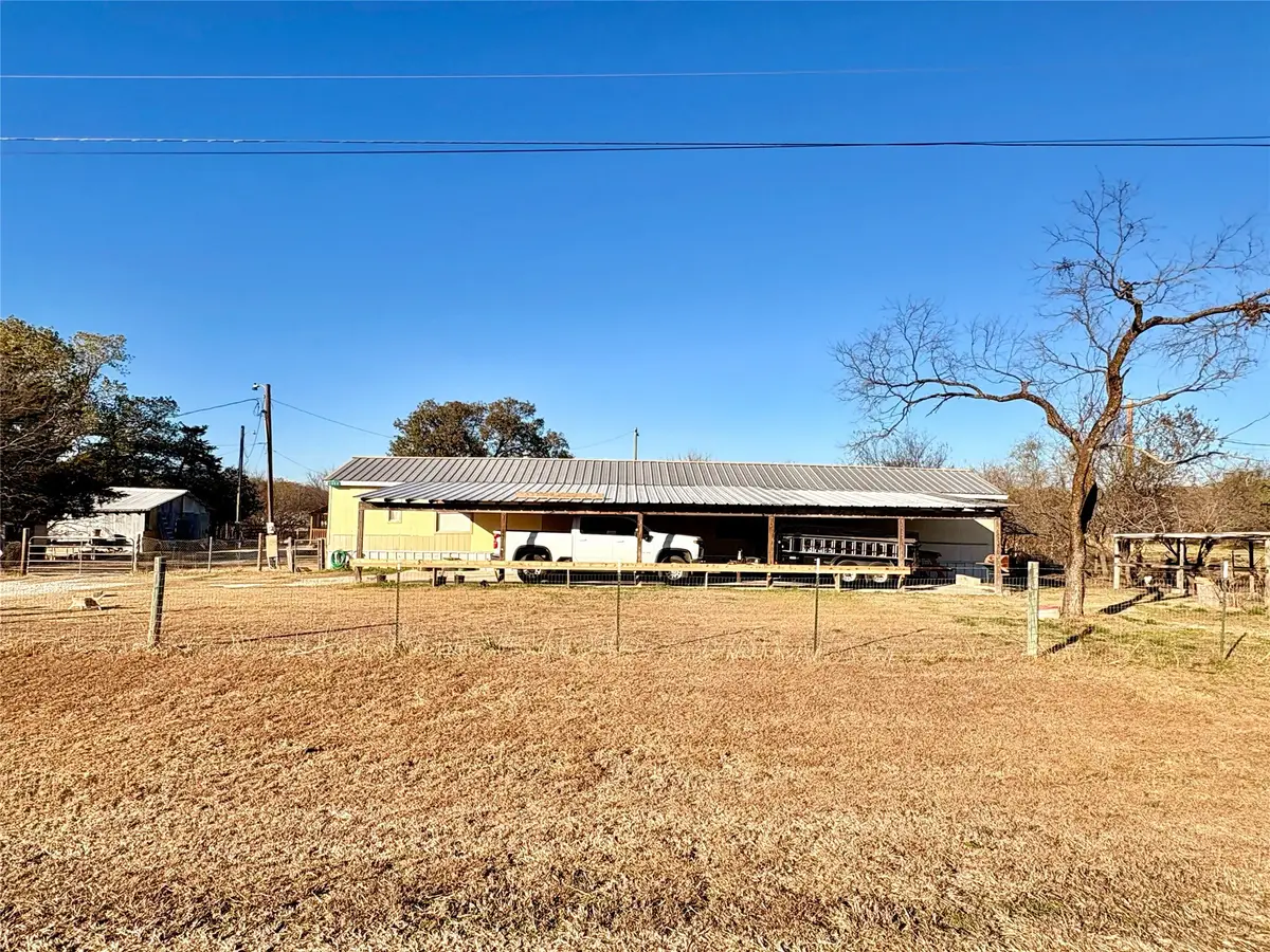 1009 Ben Drive, Cleburne, TX 76031 - Image #1