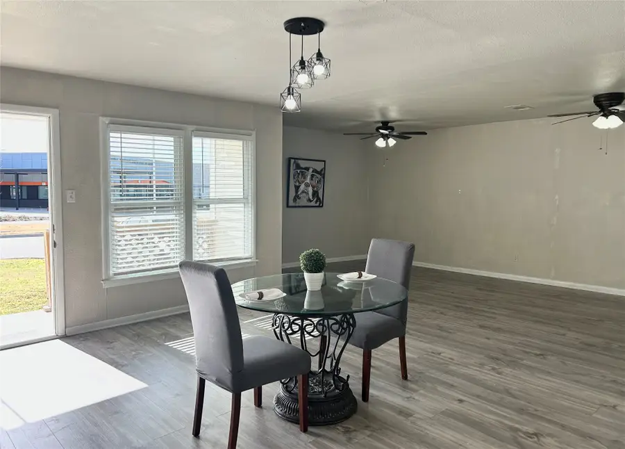 5025 Stephanie Drive, Haltom City, TX 76117 - Image #3