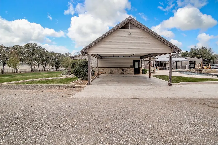 3817 Cross Timber Road, Burleson, TX 76028 - Image #2