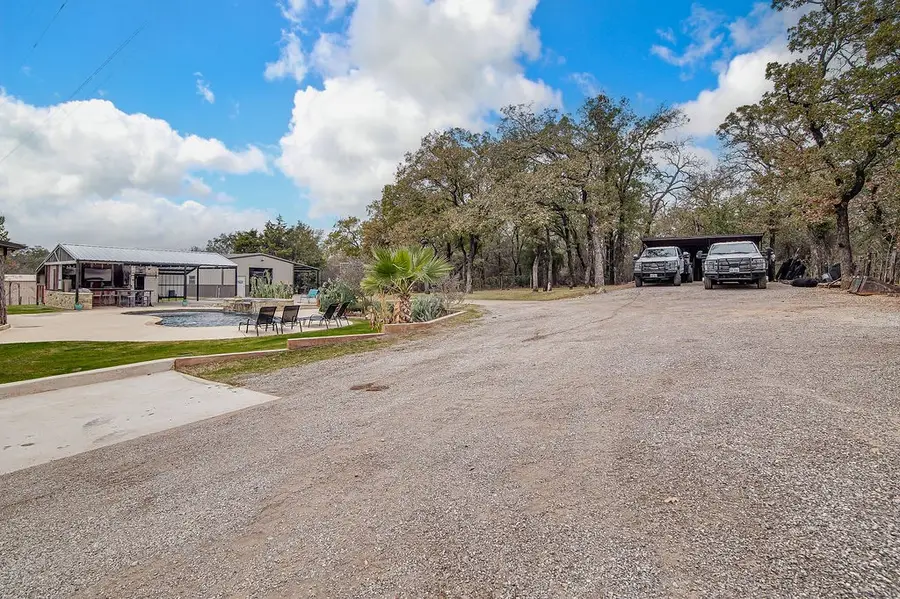 3817 Cross Timber Road, Burleson, TX 76028 - Image #3
