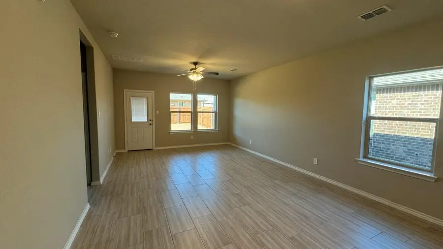 605 Shaded Grove Drive, Denton, TX 76259 - Image #3