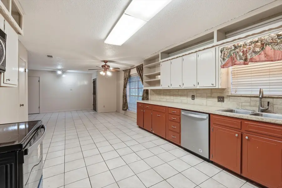 105 Corral Drive, Fort Worth, TX 76244 - #3