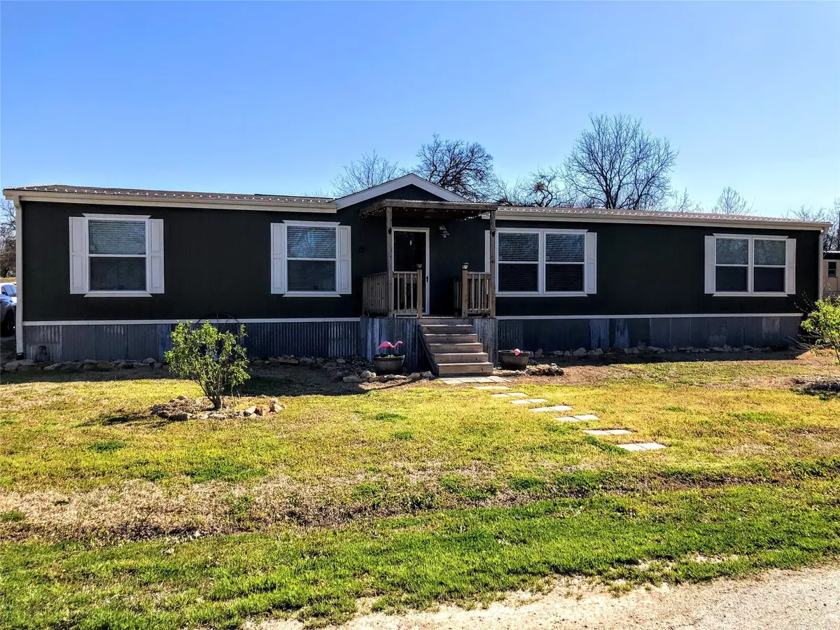 204 W Eaton Avenue, Graford, TX 76449 - Image #1