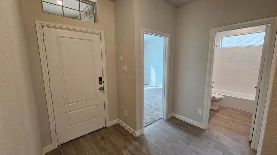 720 Amber Fields Drive, Denton, TX 76259 - Image #2