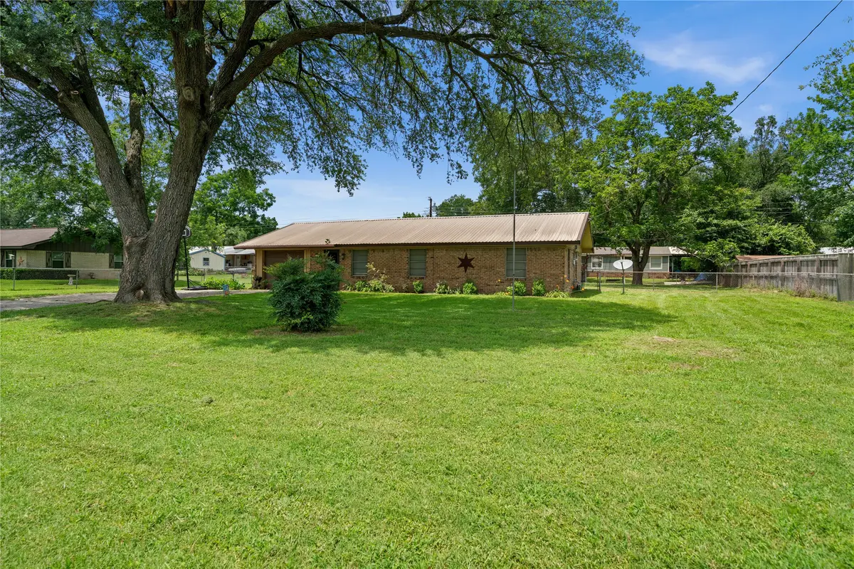 6753 Murphy Street, Murchison, TX 75778 - Image #1