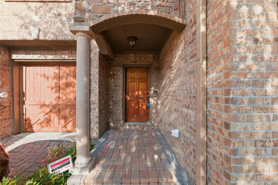 563 Rockingham Drive, Irving, TX 75063 - #3