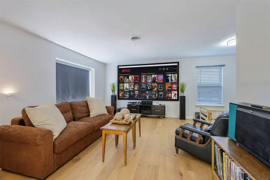 529 Summit Drive, Richardson, TX 75081 - Image #2