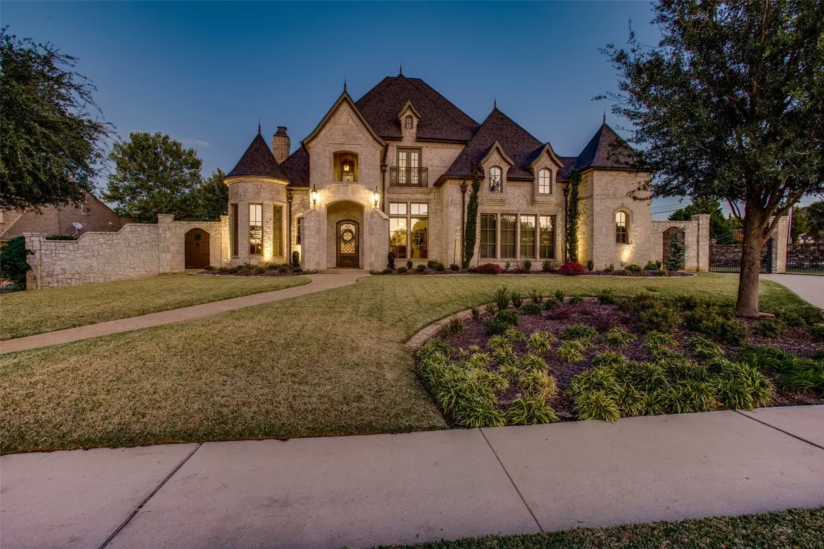 4901 Rockrimmon Court, Colleyville, TX 76034 - Image #1
