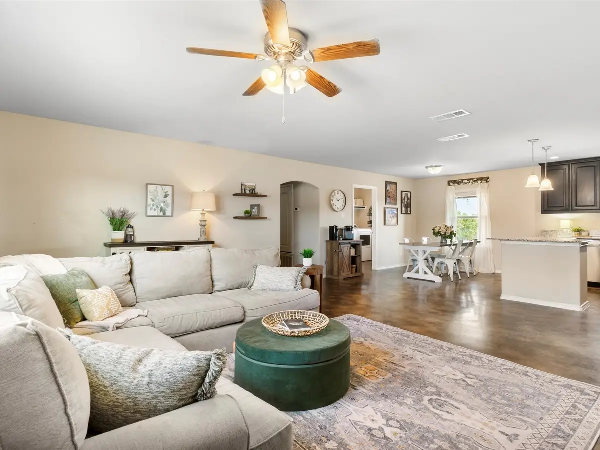 525 Brazos Hills Drive, Weatherford, TX 76087 - Image #1