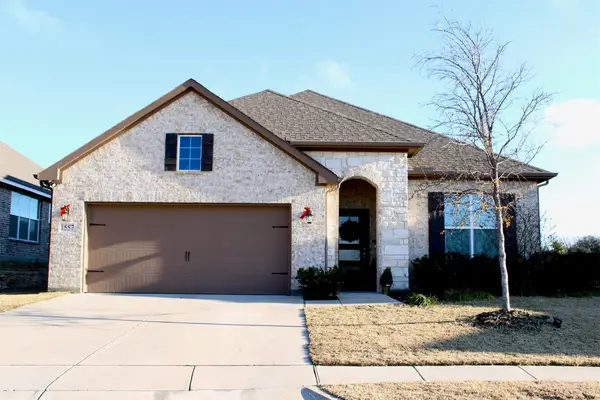 1557 Sidewinder Trail, Weatherford, TX 76087