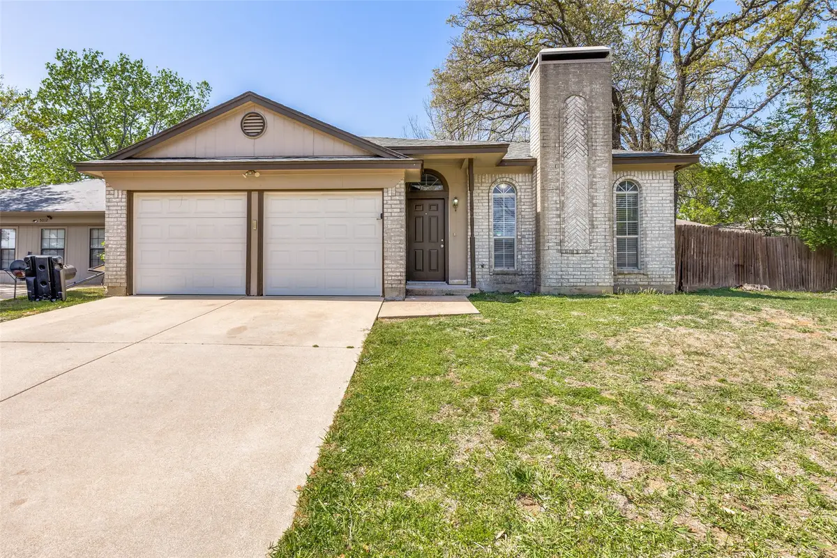 5008 Santa Fe Court, Arlington, TX 76017 - Image #1