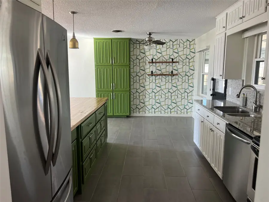 7720 Gaston Avenue, Fort Worth, TX 76116 - #2