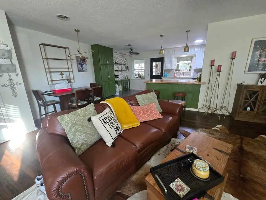 7720 Gaston Avenue, Fort Worth, TX 76116 - Image #2