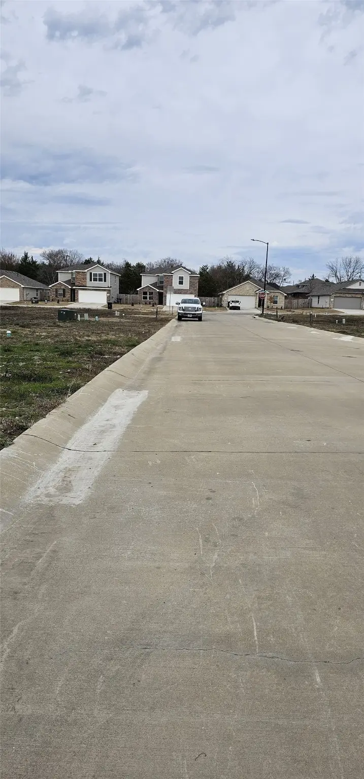 101 Hesed Street, Greenville, TX 75402 - Image #3