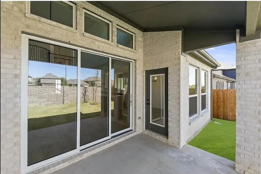 2276 Valencia Drive Ne, Little Elm, TX 75068 - Image #2