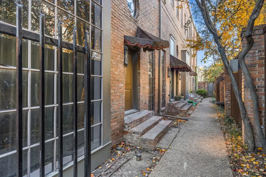 3919 Gilbert Avenue #A, Dallas, TX 75219 - Image #2