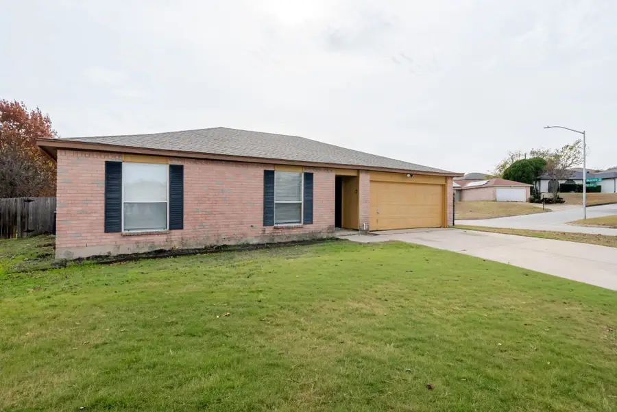 825 Reveille Road, Fort Worth, TX 76108 - Image #2