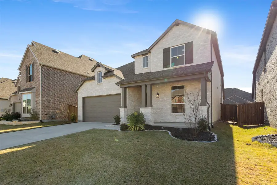 1136 Saddle Ridge Drive, Aubrey, TX 76227 - Image #2