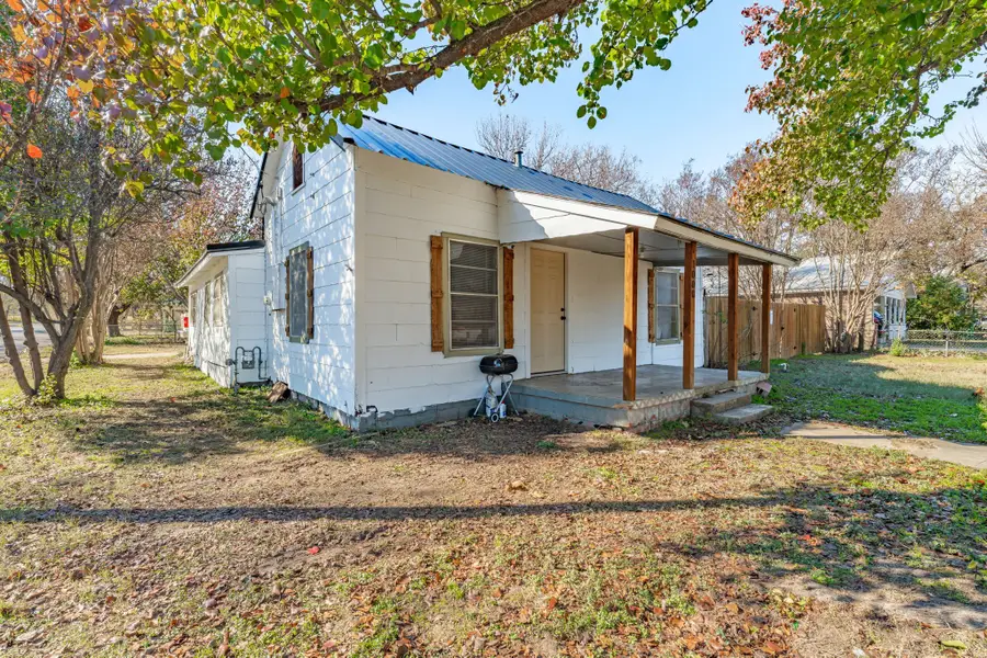 1000 N Clinton Street N, Stephenville, TX 76401 - Image #3