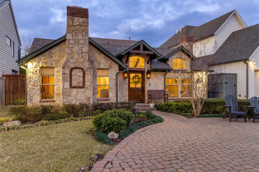 4623 W Amherst Avenue, Dallas, TX 75209 - #2