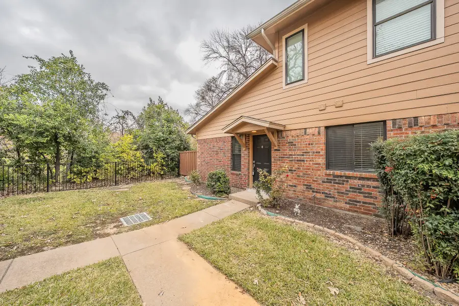 5662 Cedar Creek Drive, Benbrook, TX 76109 - Image #3