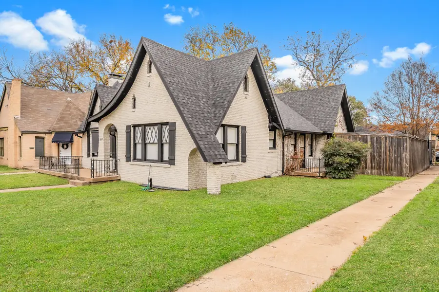 3257 Greene Avenue, Fort Worth, TX 76109 - Image #2