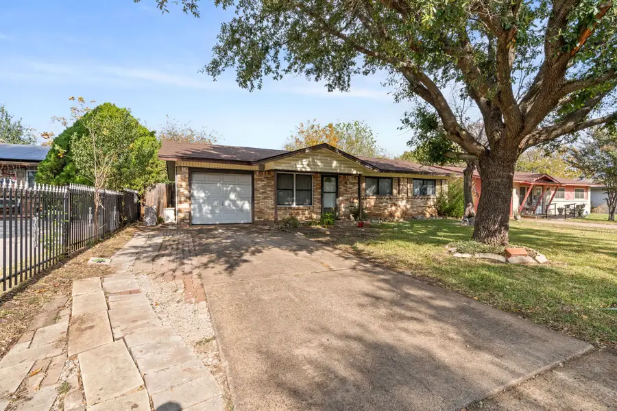 4533 Wyoming Street, Dallas, TX 75211 - Image #2