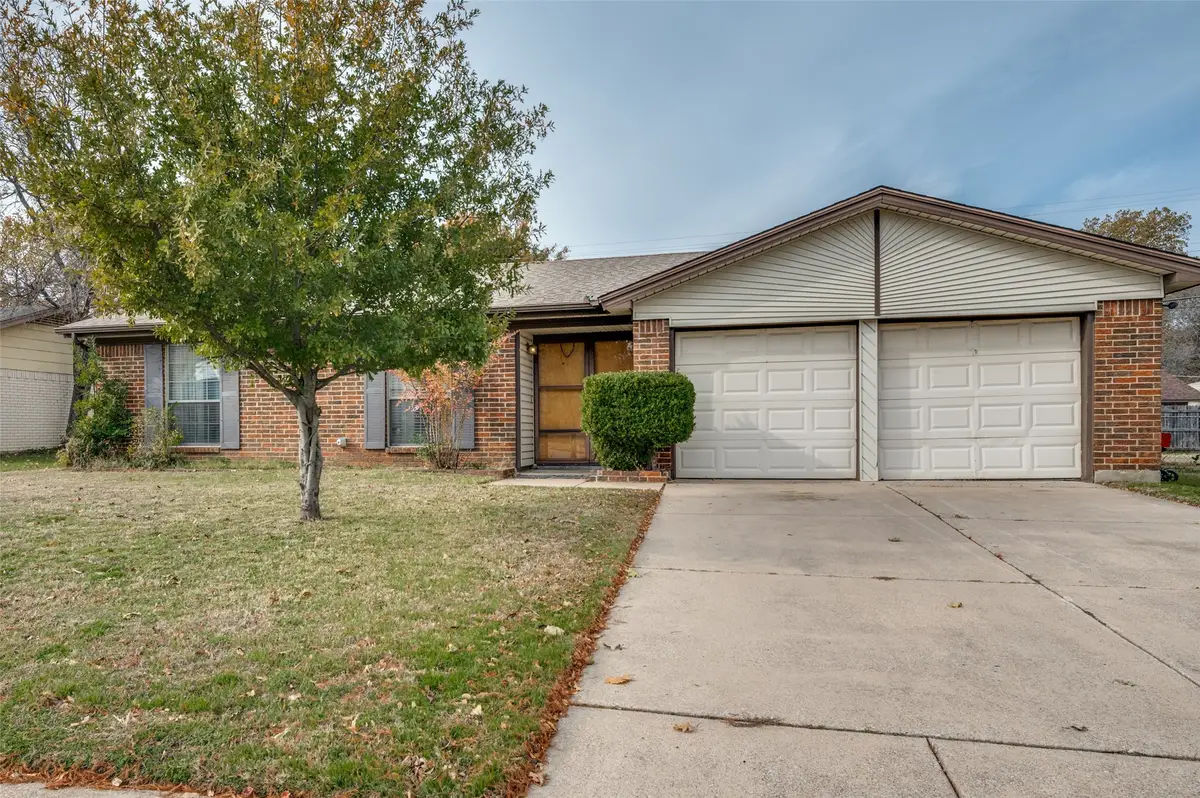 2706 S Fielder, Arlington, TX 76015 - Image #1