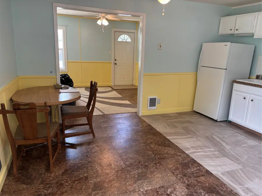 909 Renfro Drive, White Settlement, TX 76108 - Image #2