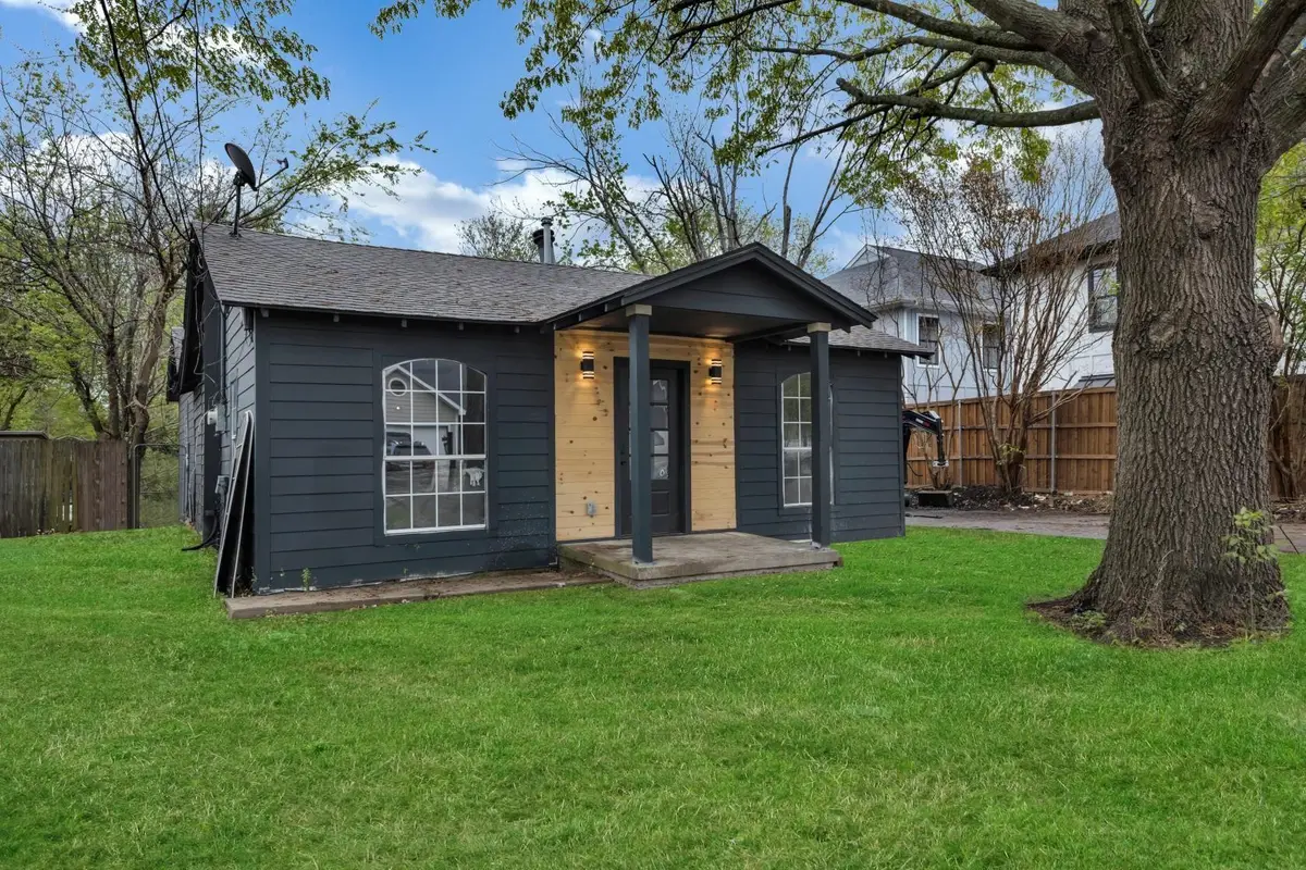 1404 N Bradley Street, McKinney, TX 75069 - Image #1