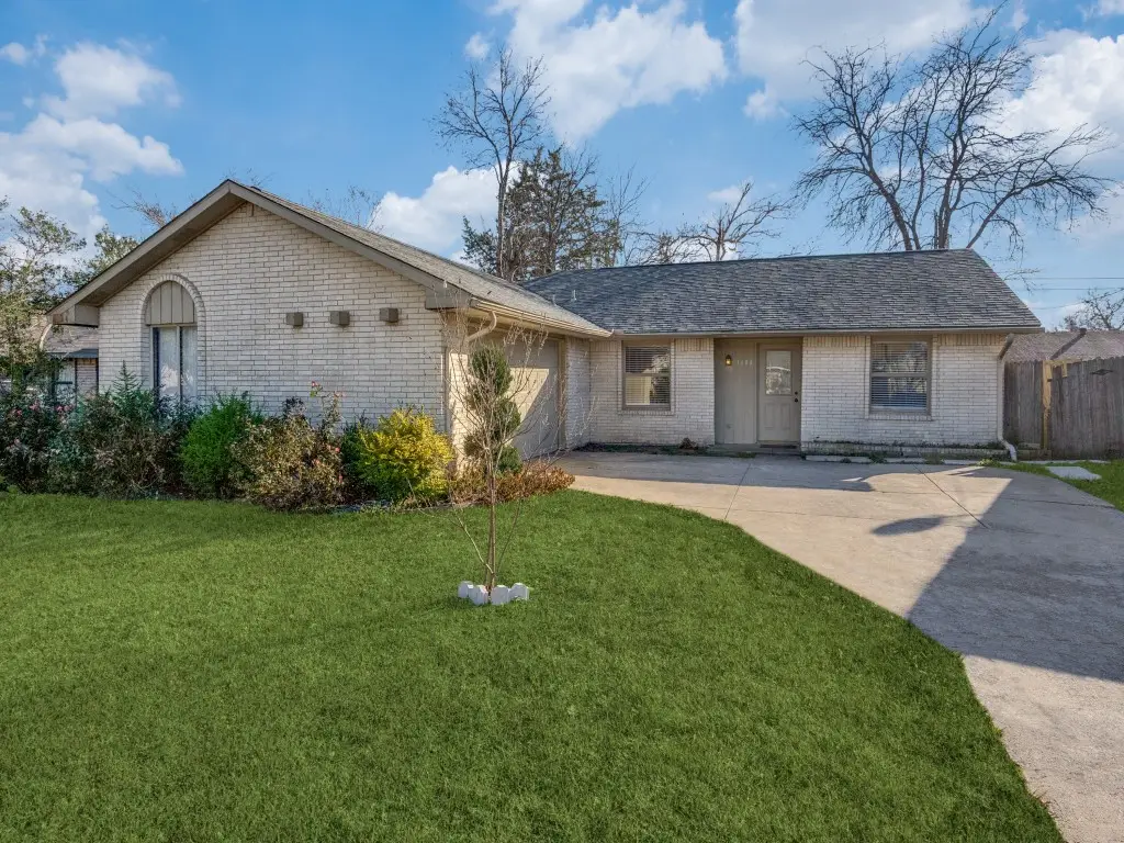 1604 Williamsburg Drive, Plano, TX 75074 - Image #1