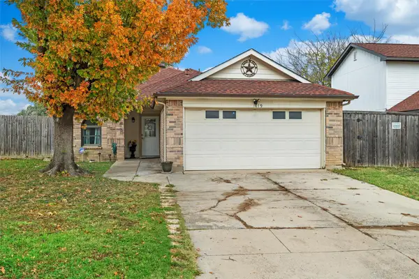 1419 Woodfern Drive, Arlington, TX 76018