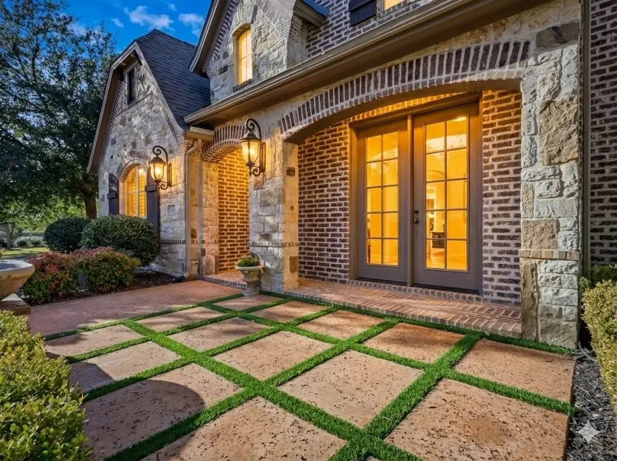 8415 Canyon Crossing, Lantana, TX 76226 - Image #2