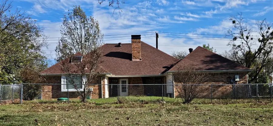 621 New Hope Road E, New Hope, TX 75071 - Image #2