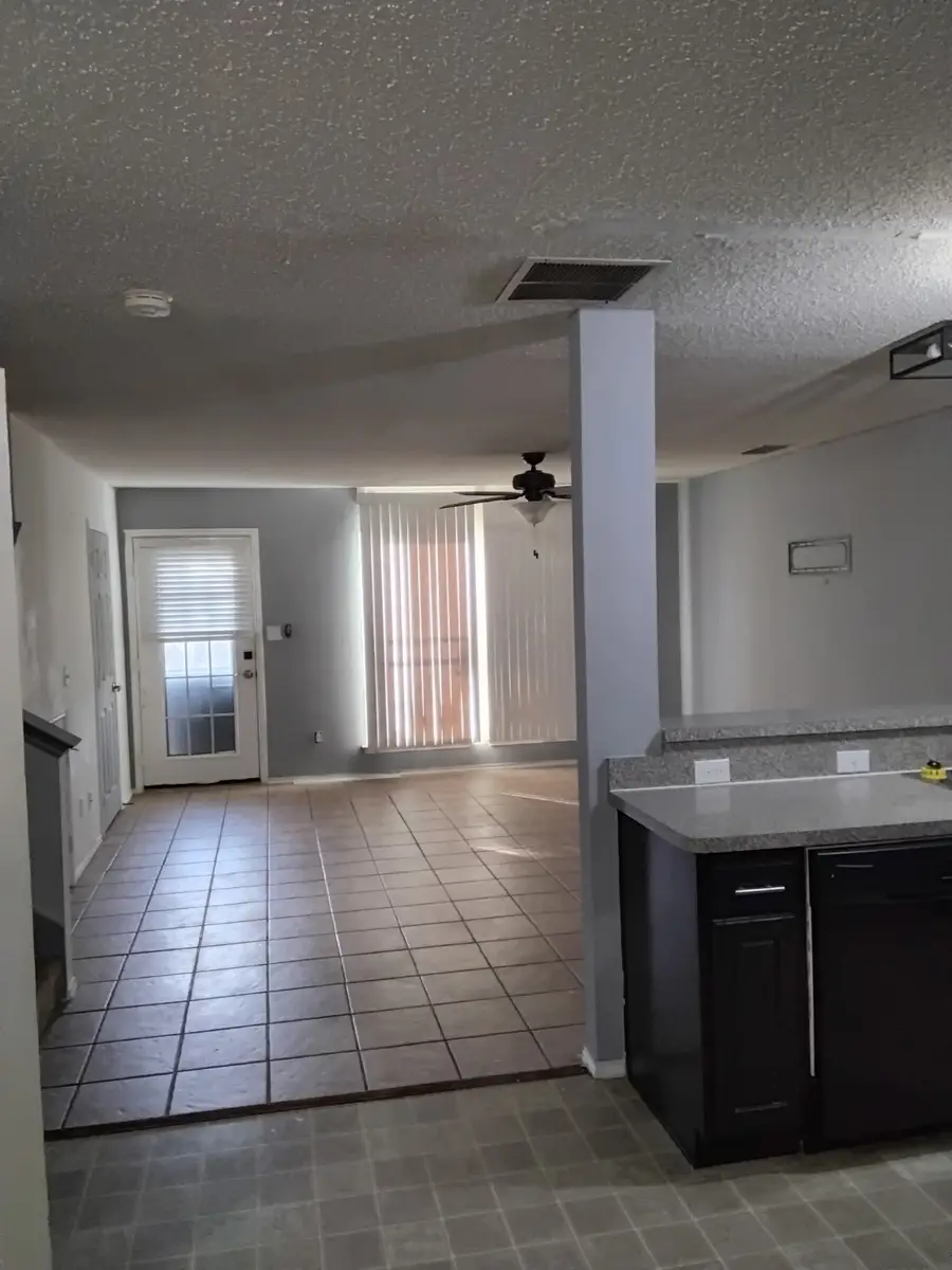 7566 Kings Trail, Fort Worth, TX 76133 - Image #3